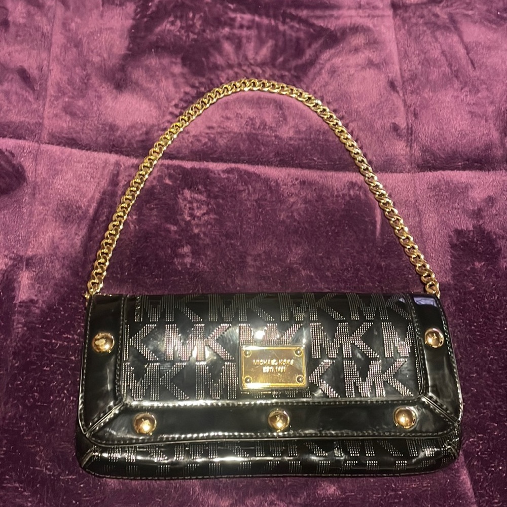 MICHAEL KORS jetset collection patent black MK embossed handbag with gold chain